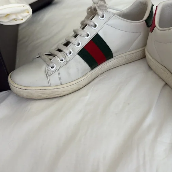 Gucci Women’s Detail Sneakers - Picture 10 of 11